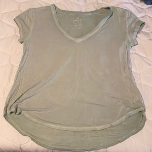 American Eagle green V neck top